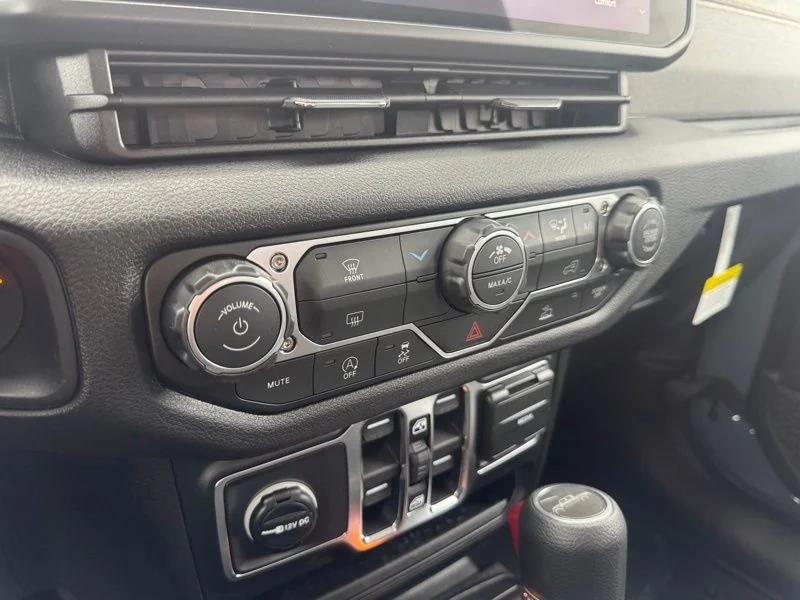 2026 Jeep Gladiator Sport - Photo 22
