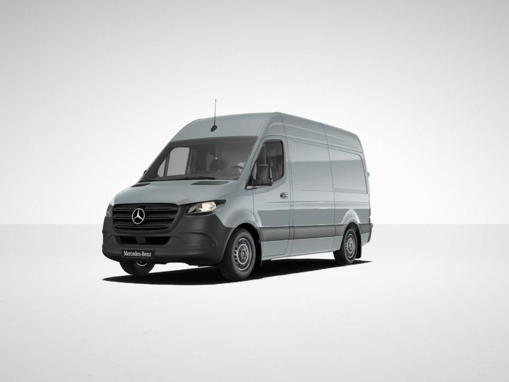 New 2025  Mercedes-Benz Cargo 144 WB image 40