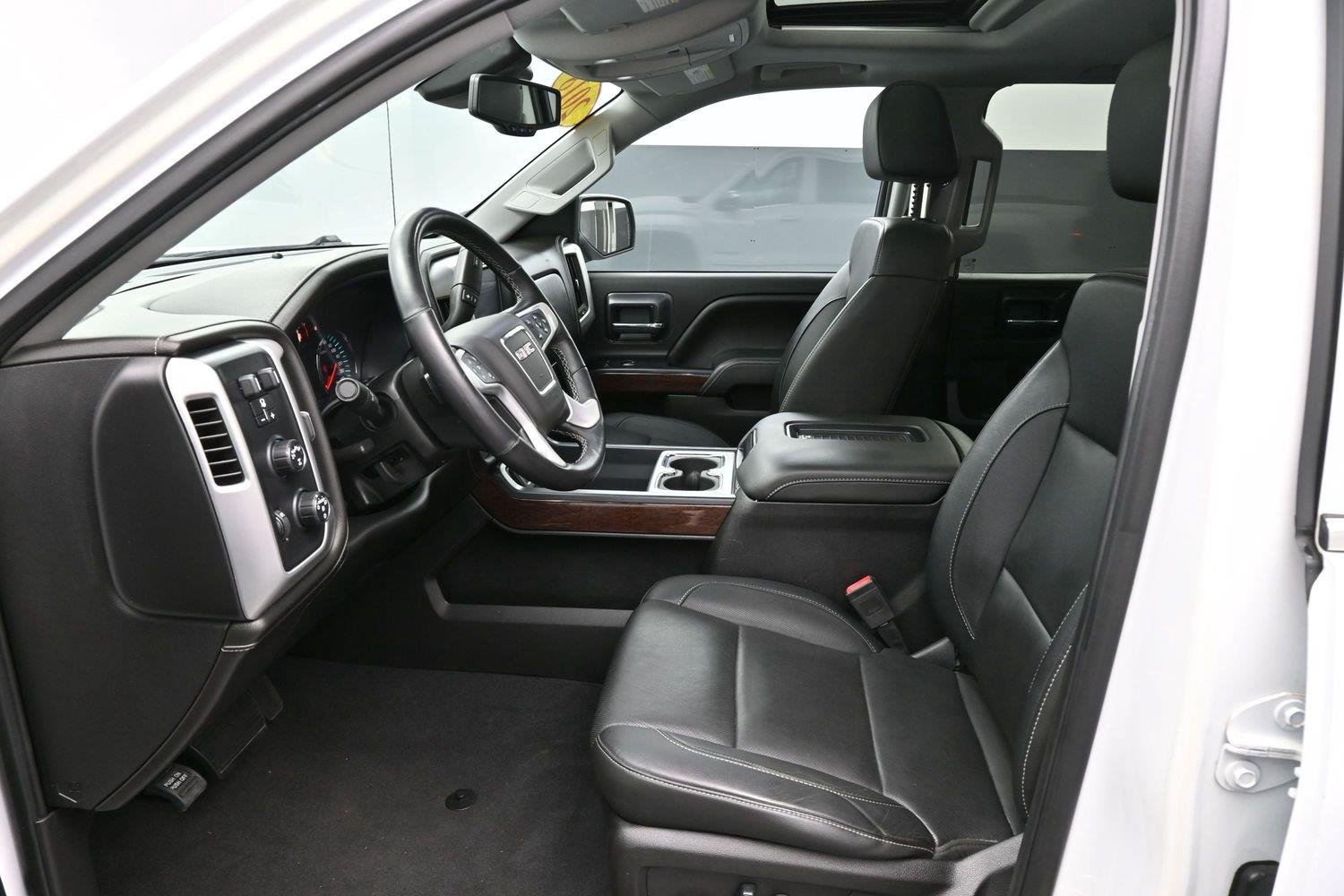 Used 2018 Summit White GMC SLT image 12