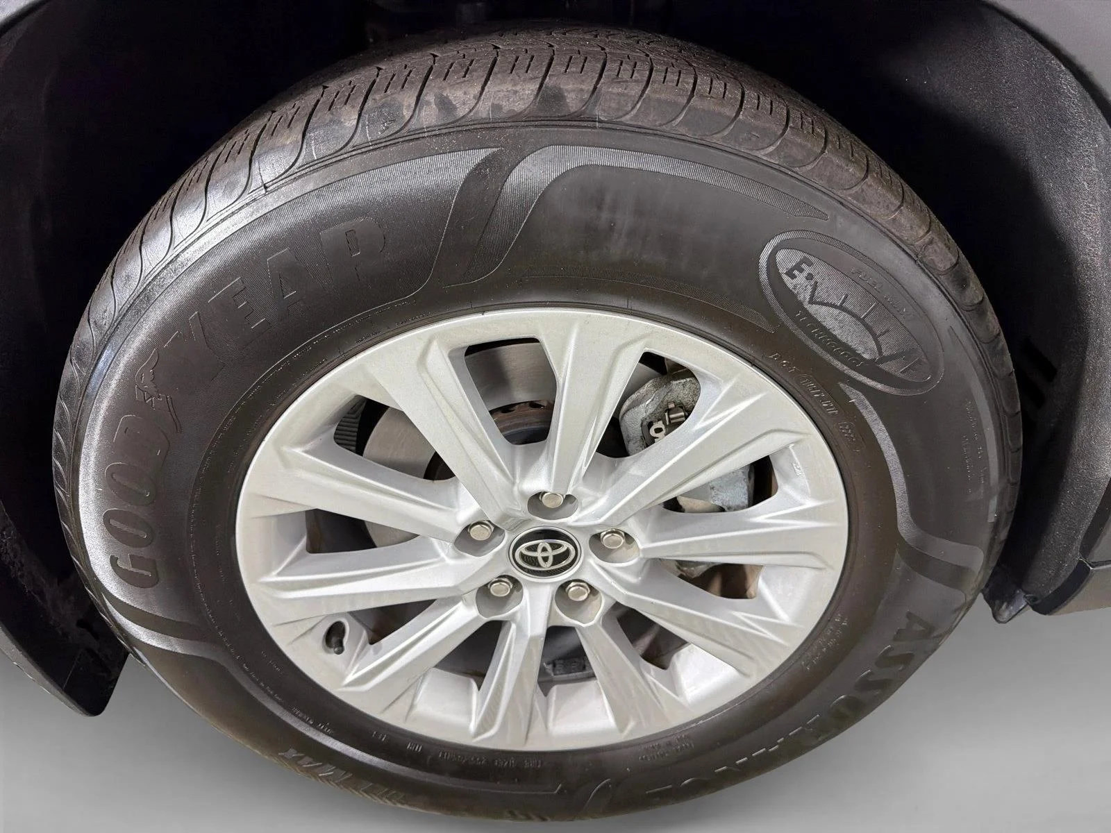 Used 2024 Gray Toyota XLE image 13