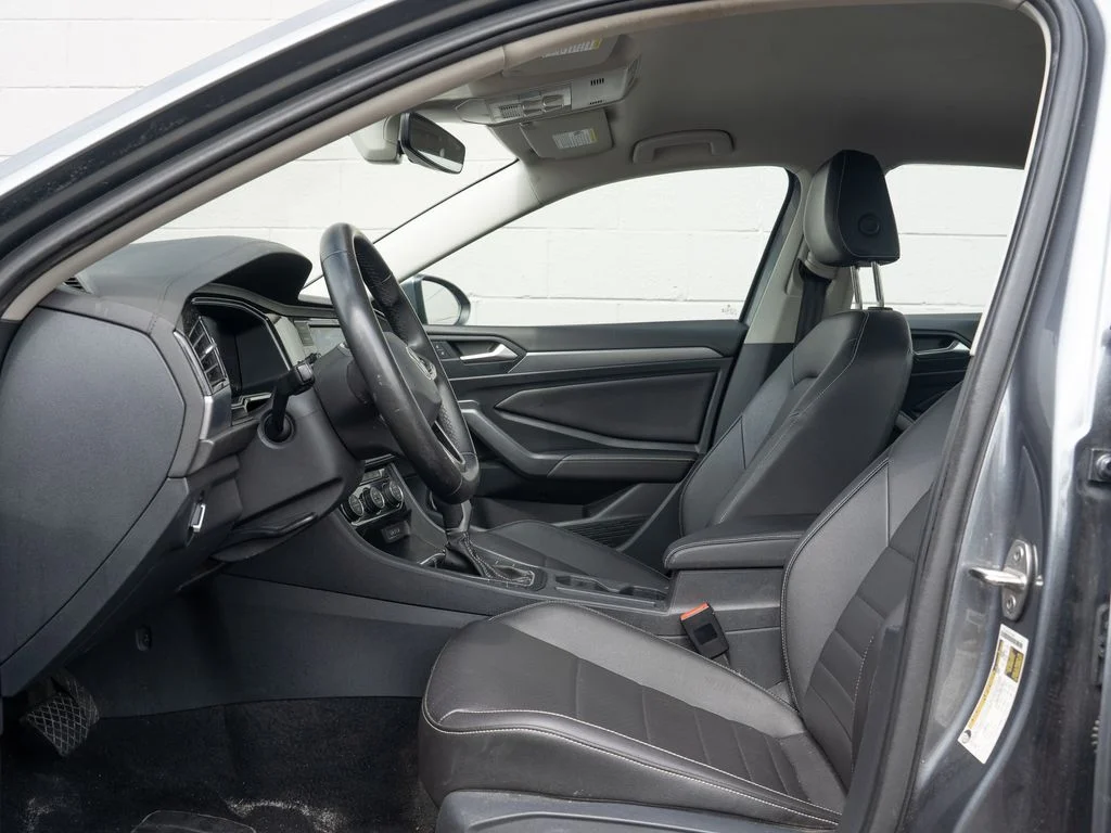 Used 2024  Volkswagen 1.5T SE image 17
