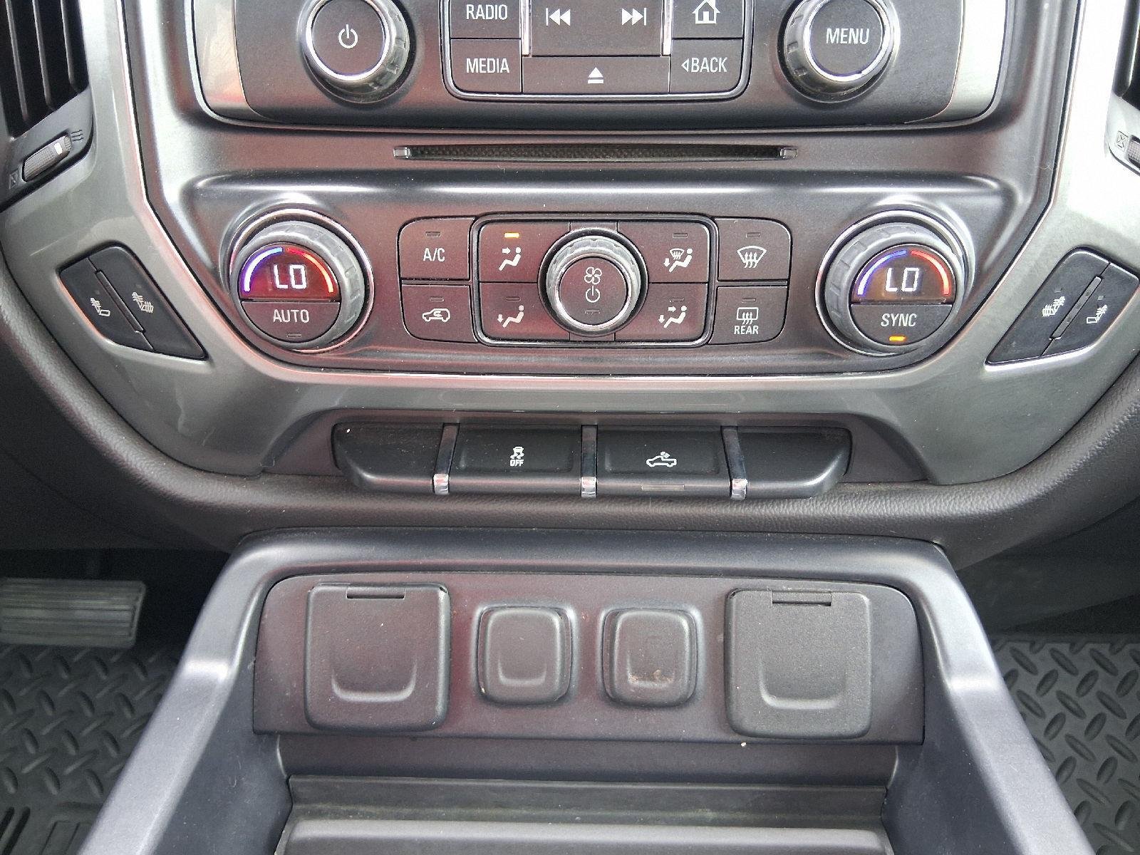 Used 2015 Black Chevrolet LT image 31