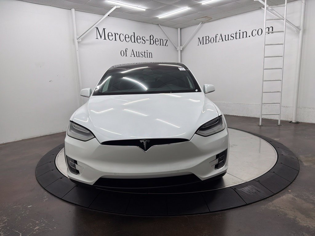 Used 2020 White Tesla Long Range image 2