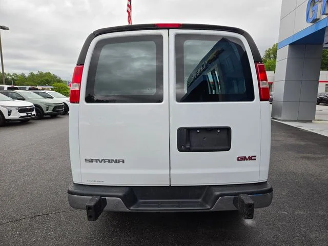 Used 2023 White GMC Work Van image 8