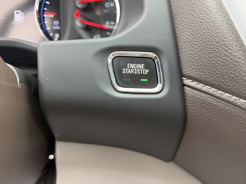 Certified Used 2023 Light Stone Metallic GMC SLT image 30