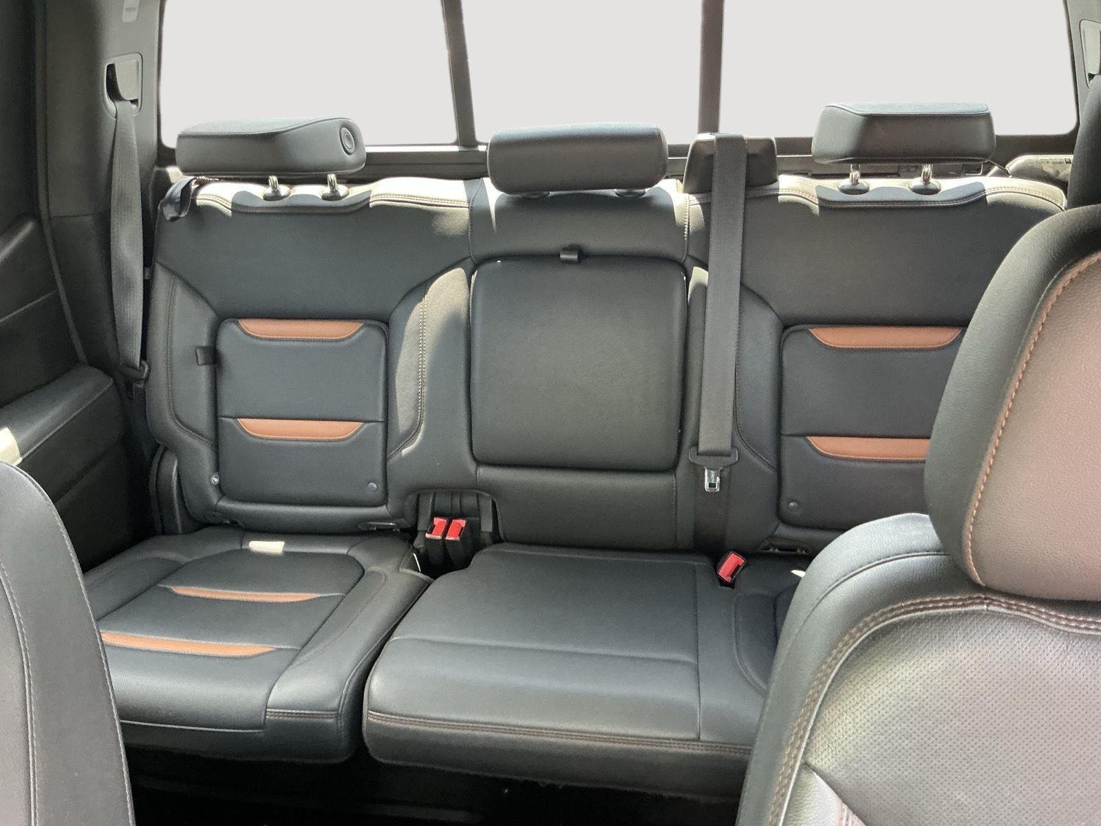 Used 2021 Satin Steel Metallic GMC AT4 image 28