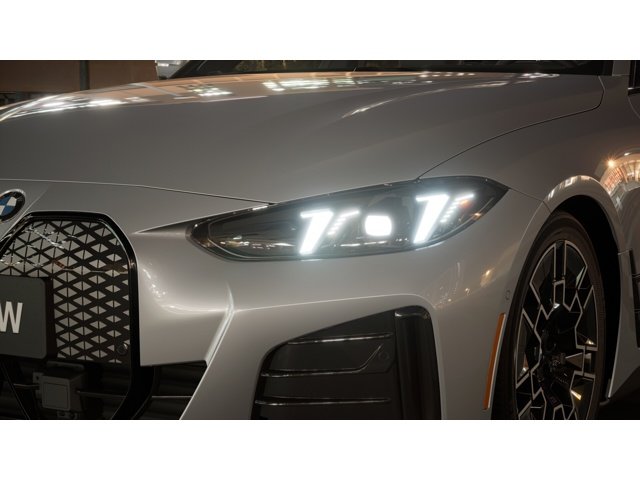 New 2026 Brooklyn Grey Metallic BMW xDrive40 image 6