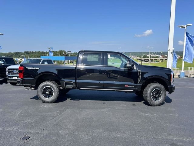 New 2026 Agate Black Metallic Ford Lariat image 3