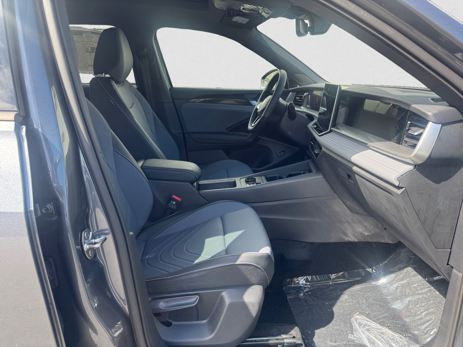 New 2026 Gray Volkswagen SE R-Line Black image 14