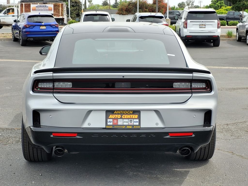 New 2026 Triple Nickel Exterior Paint Dodge R/T Scat Pack image 4