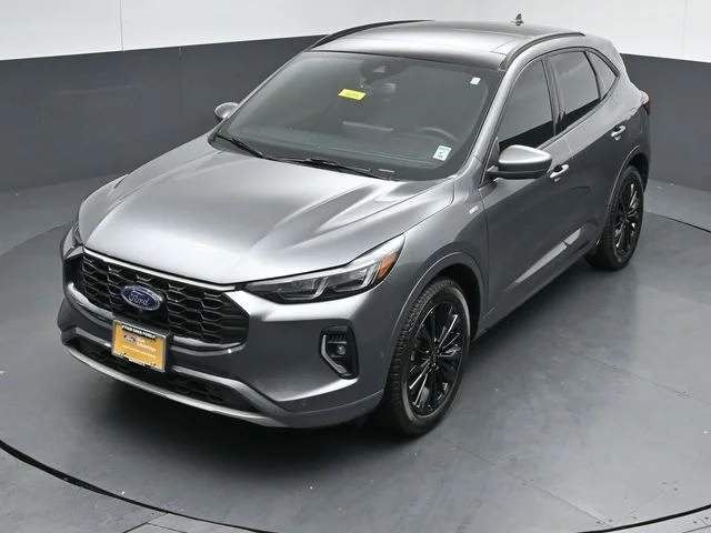 Certified Used 2023 Carbonized Gray Metallic Ford ST-Line Elite image 44