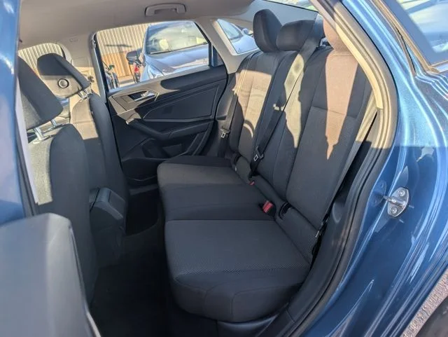 Used 2019 Blue Volkswagen 1.4T S image 15
