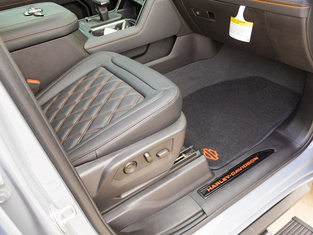 2025 GMC Sierra 1500 AT4 - Photo 15