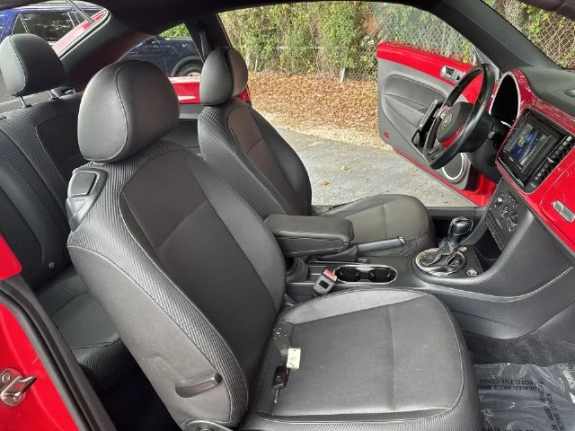 Used 2013 Red Volkswagen 2.5L image 10