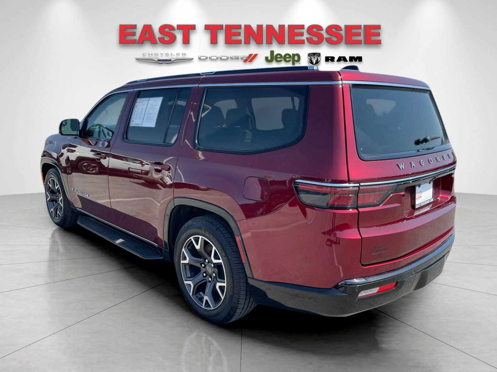 Used 2024 Red Jeep Series III image 5
