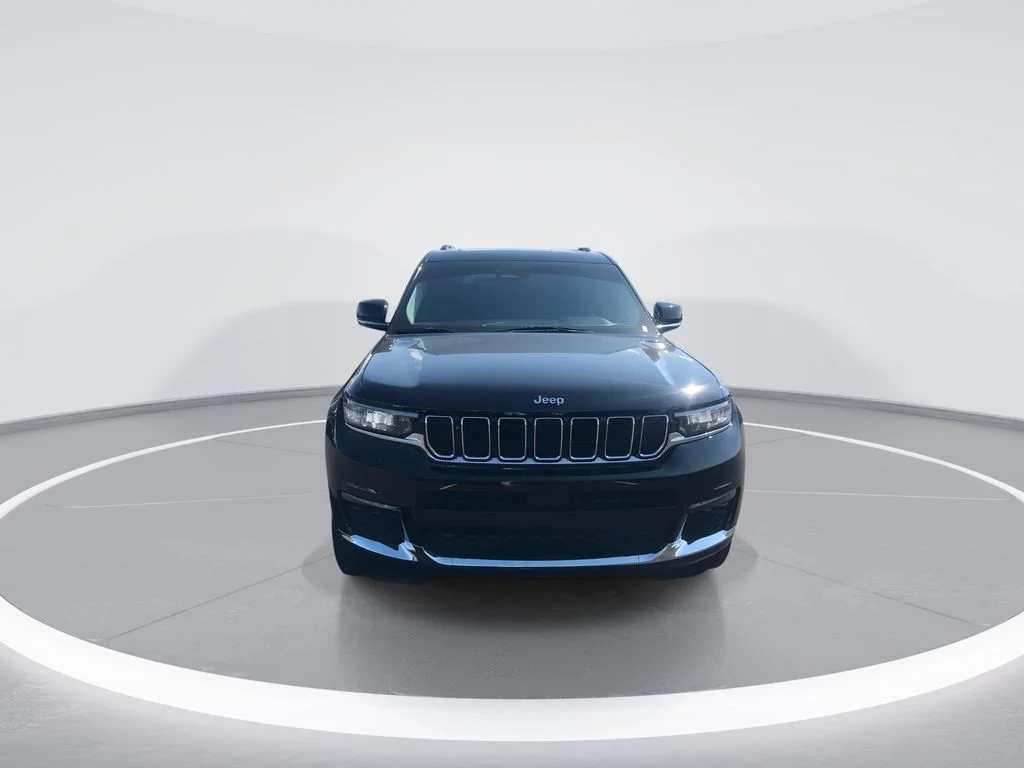 Used 2021 Black Jeep Limited image 3