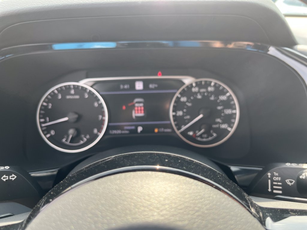 Used 2025 Black Nissan SL image 17