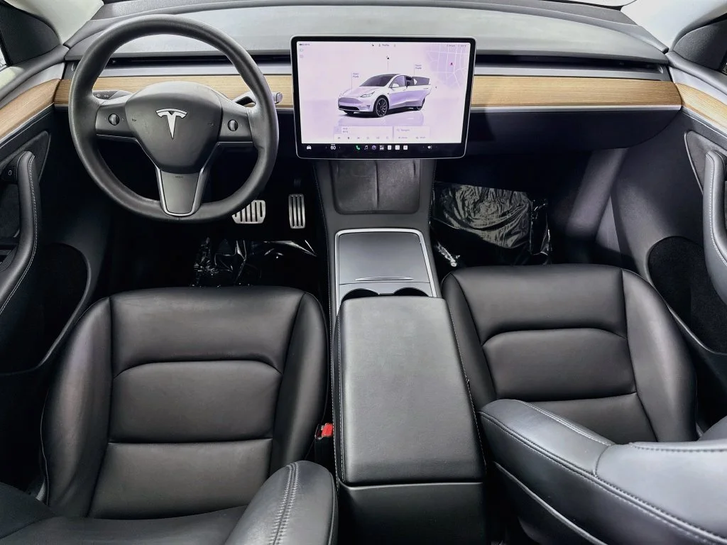 Used 2023 White Tesla Performance image 24