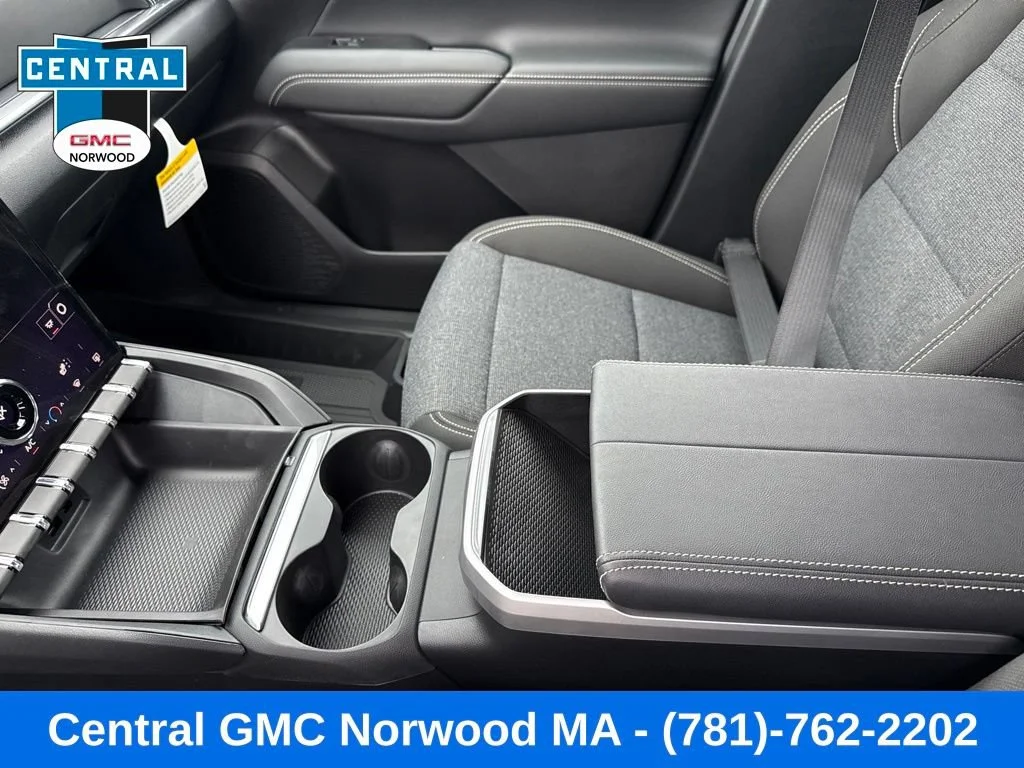 New 2027 Summit White GMC Elevation image 20
