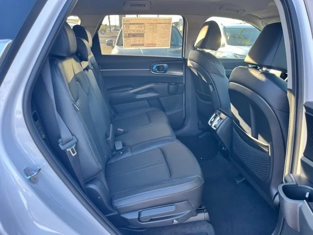 2026 Kia Sorento EX - Photo 21