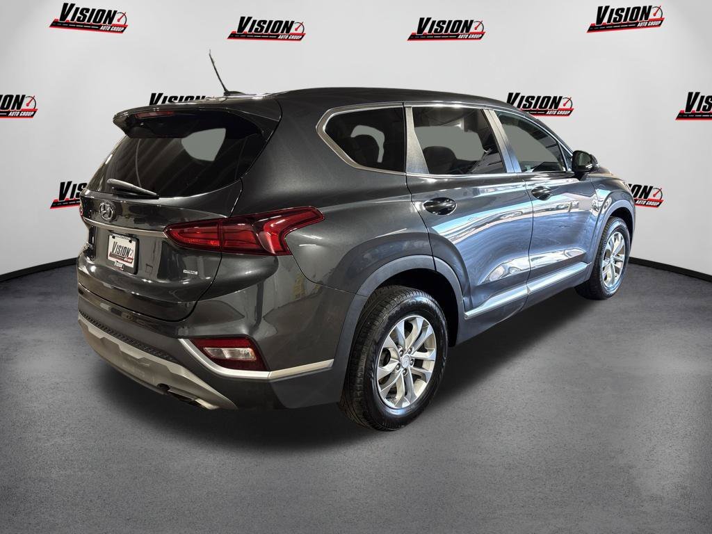 Used 2020 Gray Hyundai SE image 5