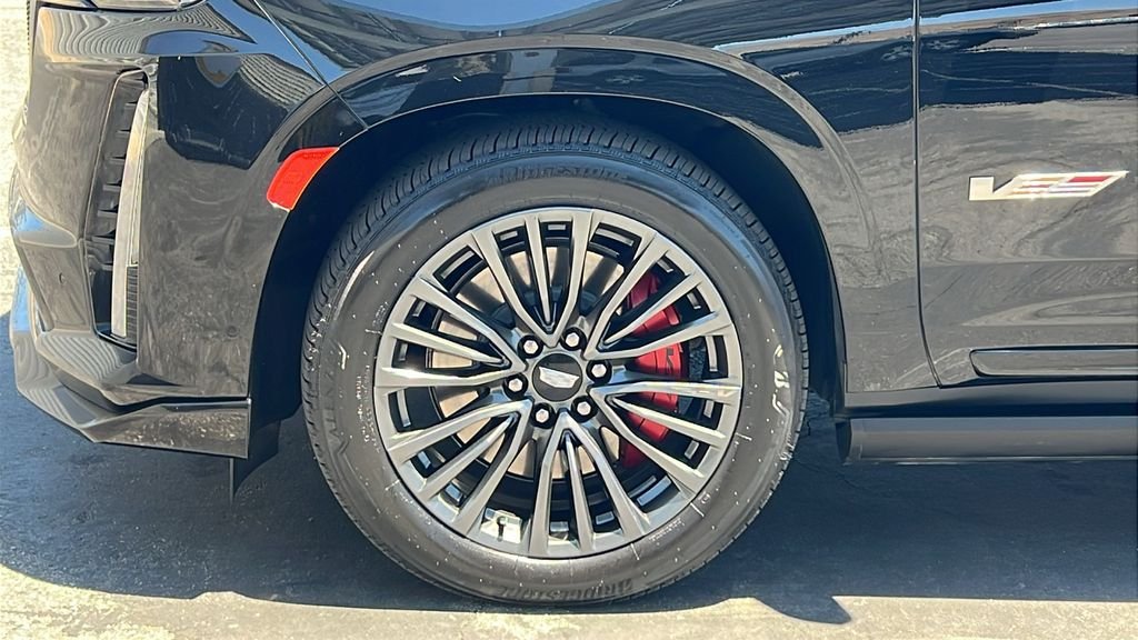 Used 2023 Black Cadillac V-Series image 6