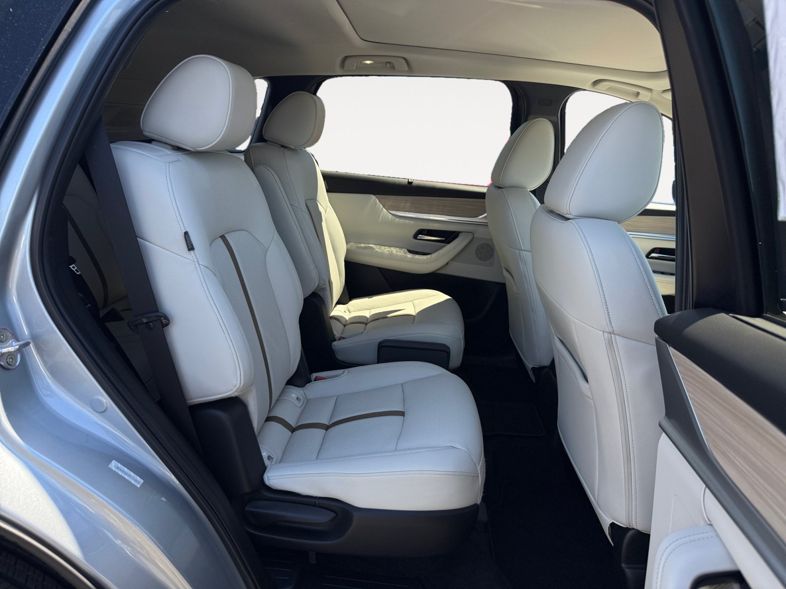 Certified Used 2024 Silver Mazda Premium Plus image 18