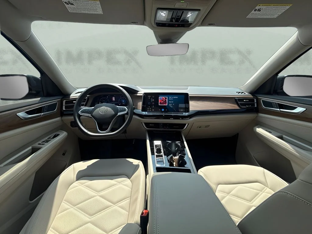 Used 2026  Volkswagen 2.0T SE w/Technology image 9