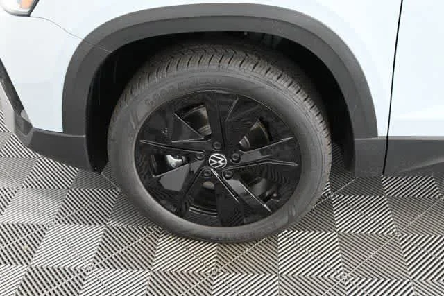 New 2026 Monument Gray Volkswagen SE image 7