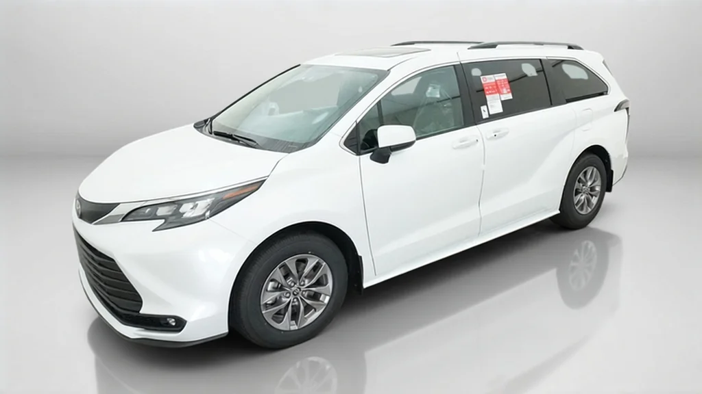 2026 Toyota Sienna XLE