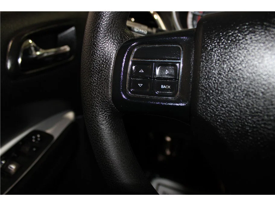 Used 2019 Pitch Black Clearcoat Dodge SE Value Pkg image 30
