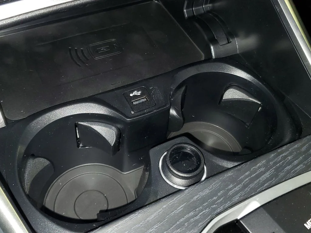 New 2026 Black Sapphire Metallic BMW 230i image 22