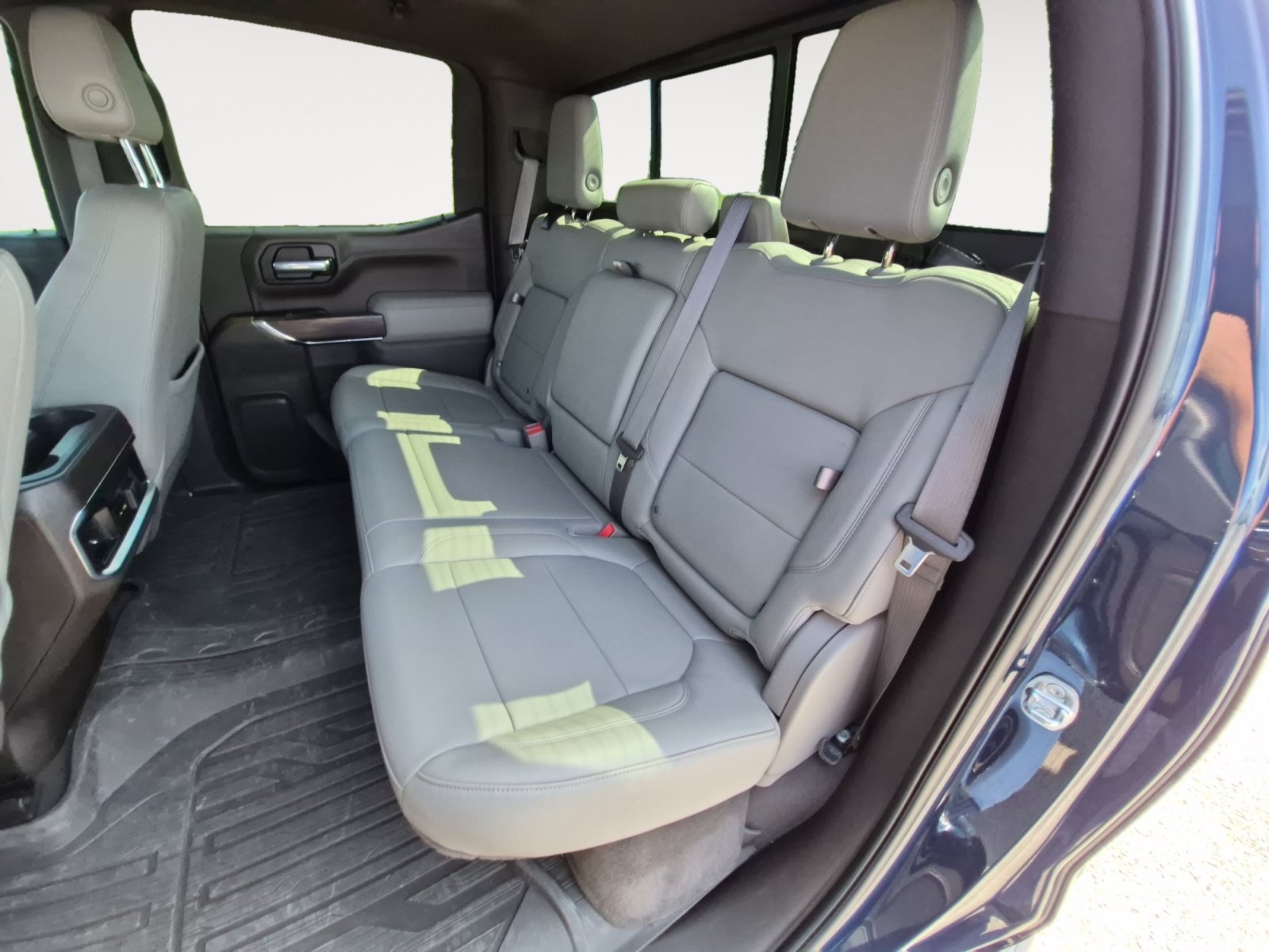 Used 2022 PACIFIC BLUE METALLIC GMC SLT image 23