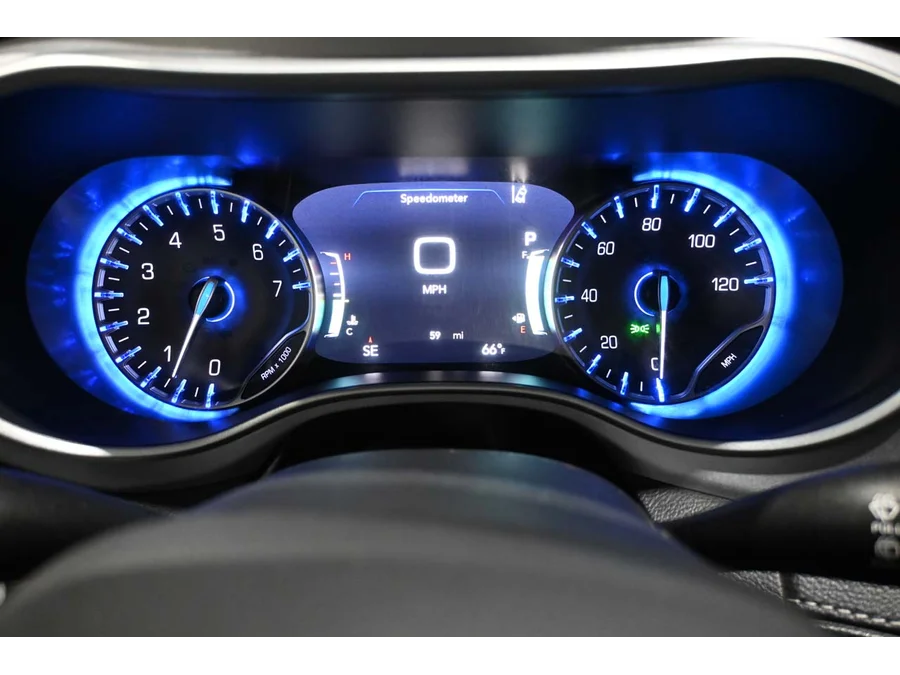 2024 Chrysler Pacifica Touring - Photo 38