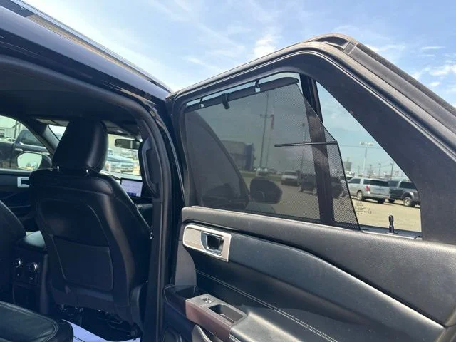 Used 2020 Black Ford Limited image 17