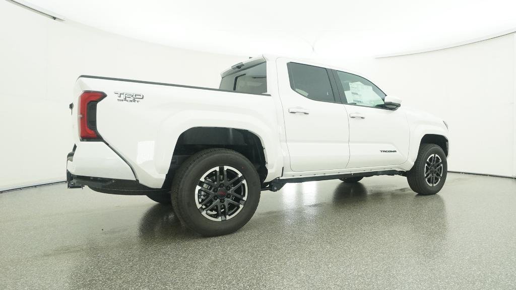 2026 Toyota Tacoma TRD Sport - Photo 18