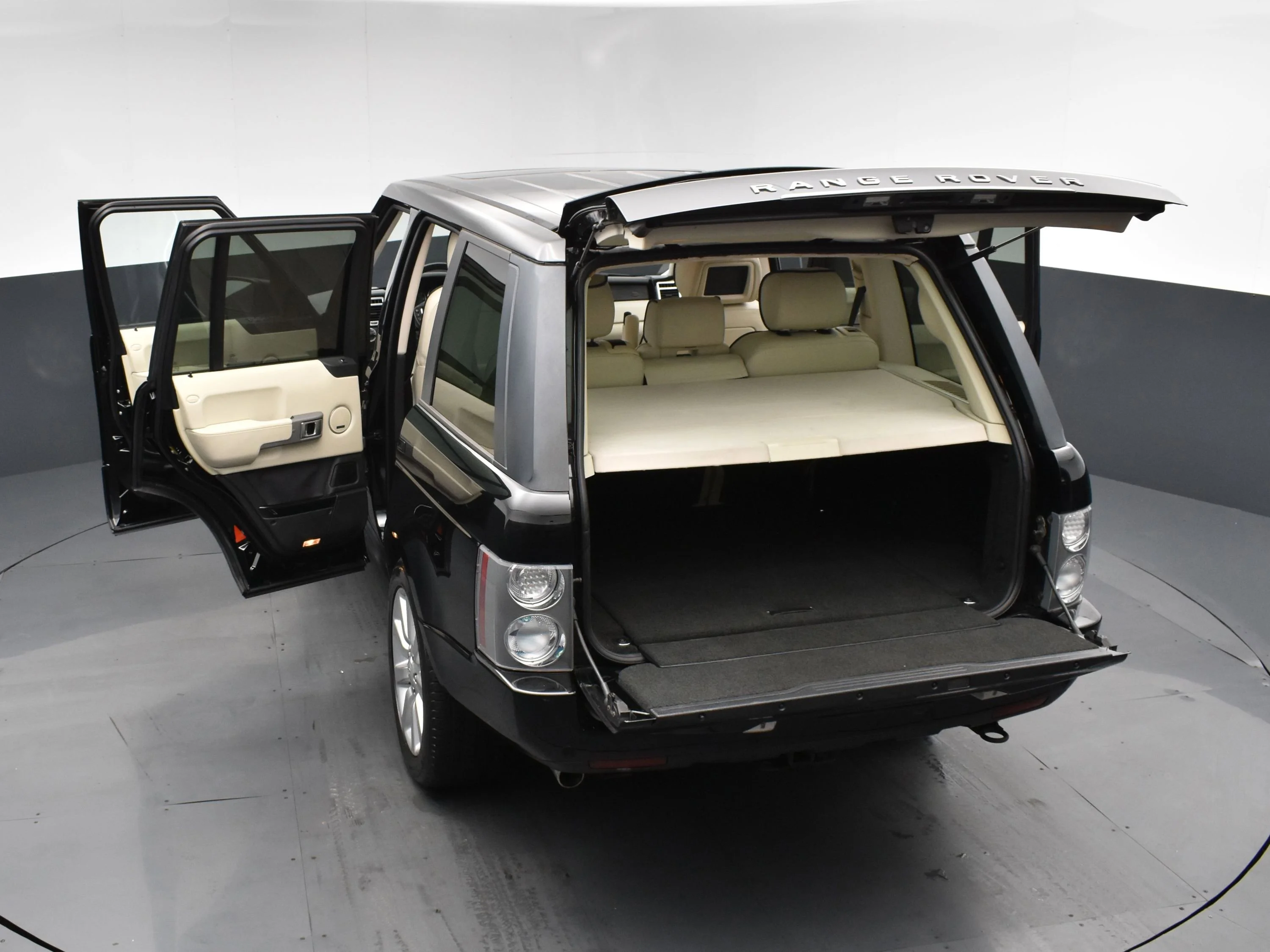 Used 2006 Java Black Land Rover SC image 27