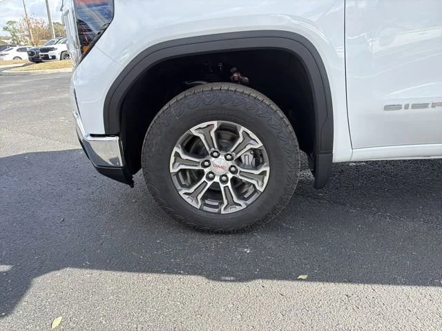 New 2026 Summit White GMC SLE image 34