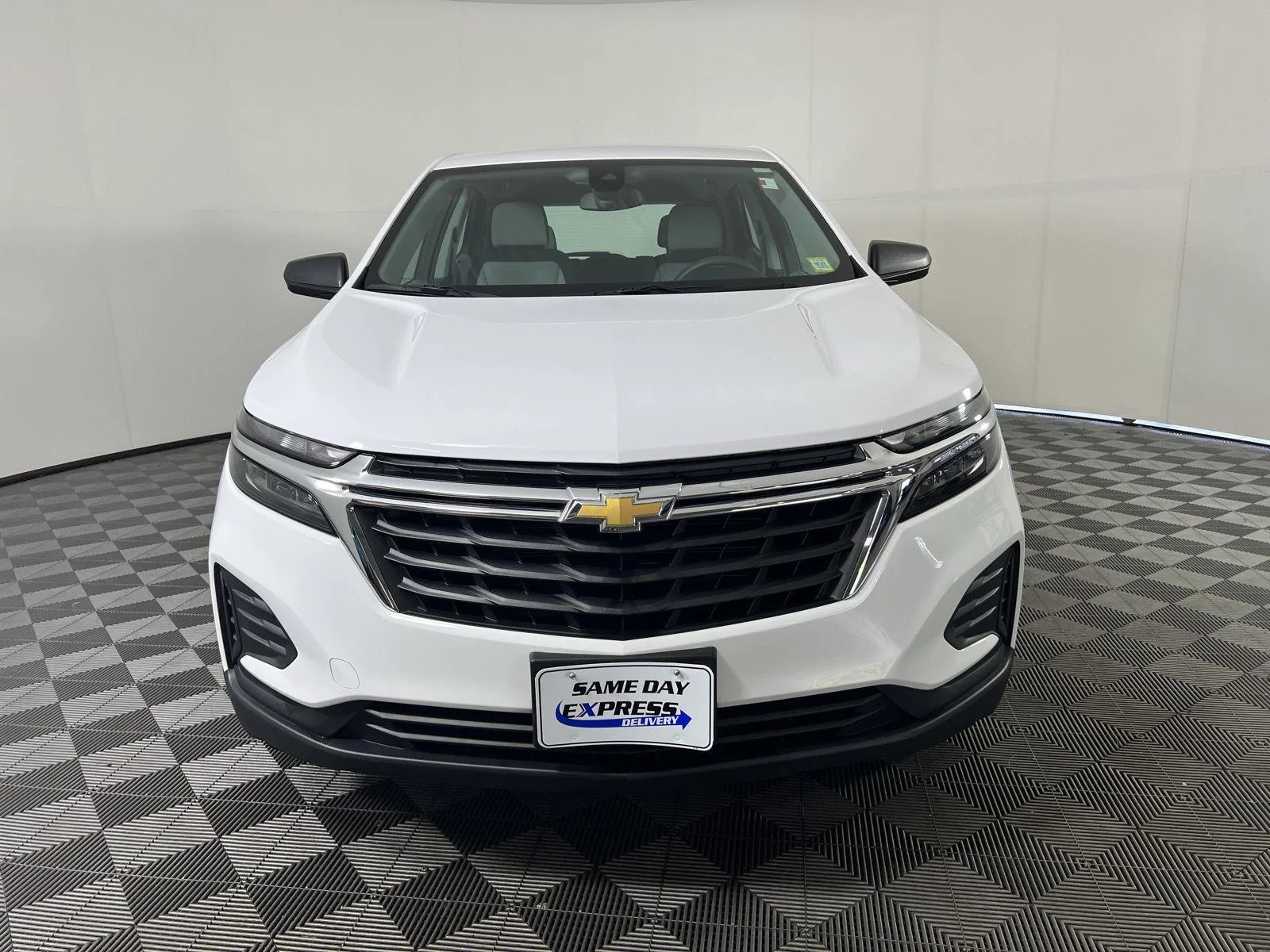 Used 2024 Summit White Chevrolet LS image 26