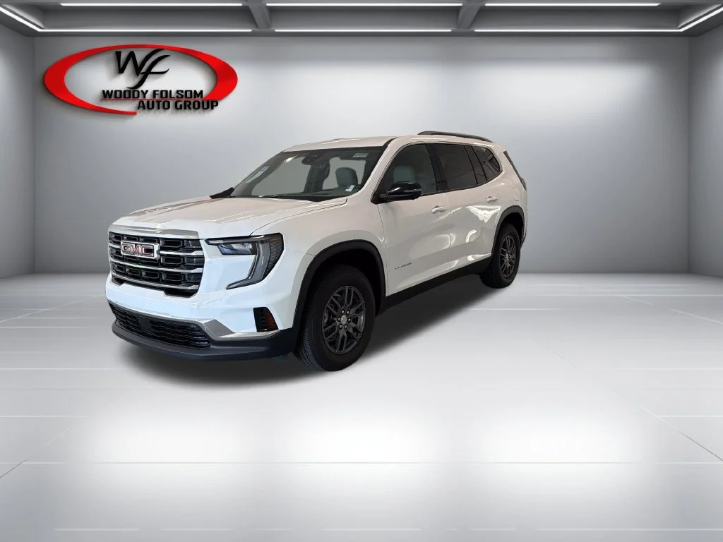 New 2026 Summit White GMC Elevation image 3