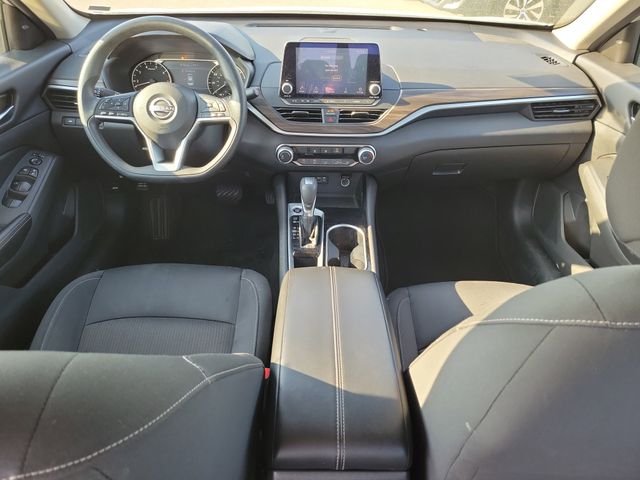 Certified Used 2024 Brilliant Silver Metallic Nissan 2.5 SV image 10