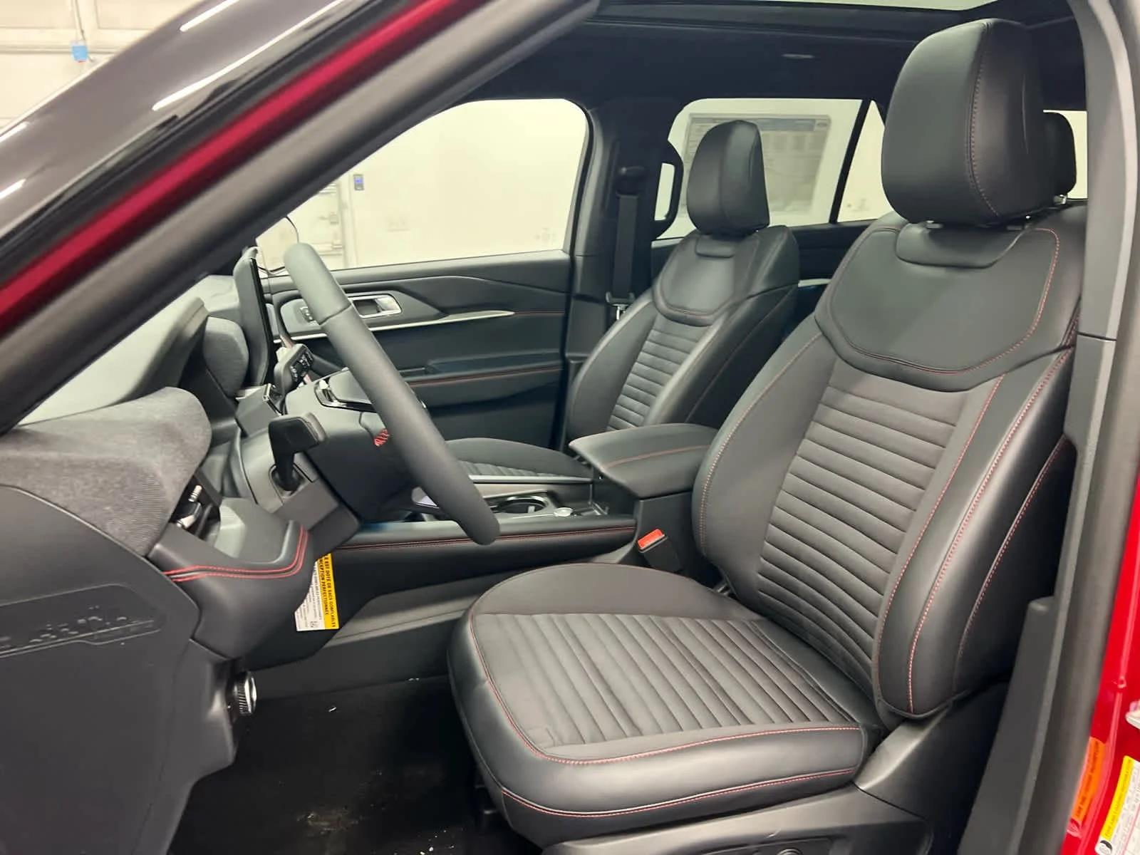 New 2026 Rapid Red Metallic Tinted Clearcoat Ford ST-Line image 11