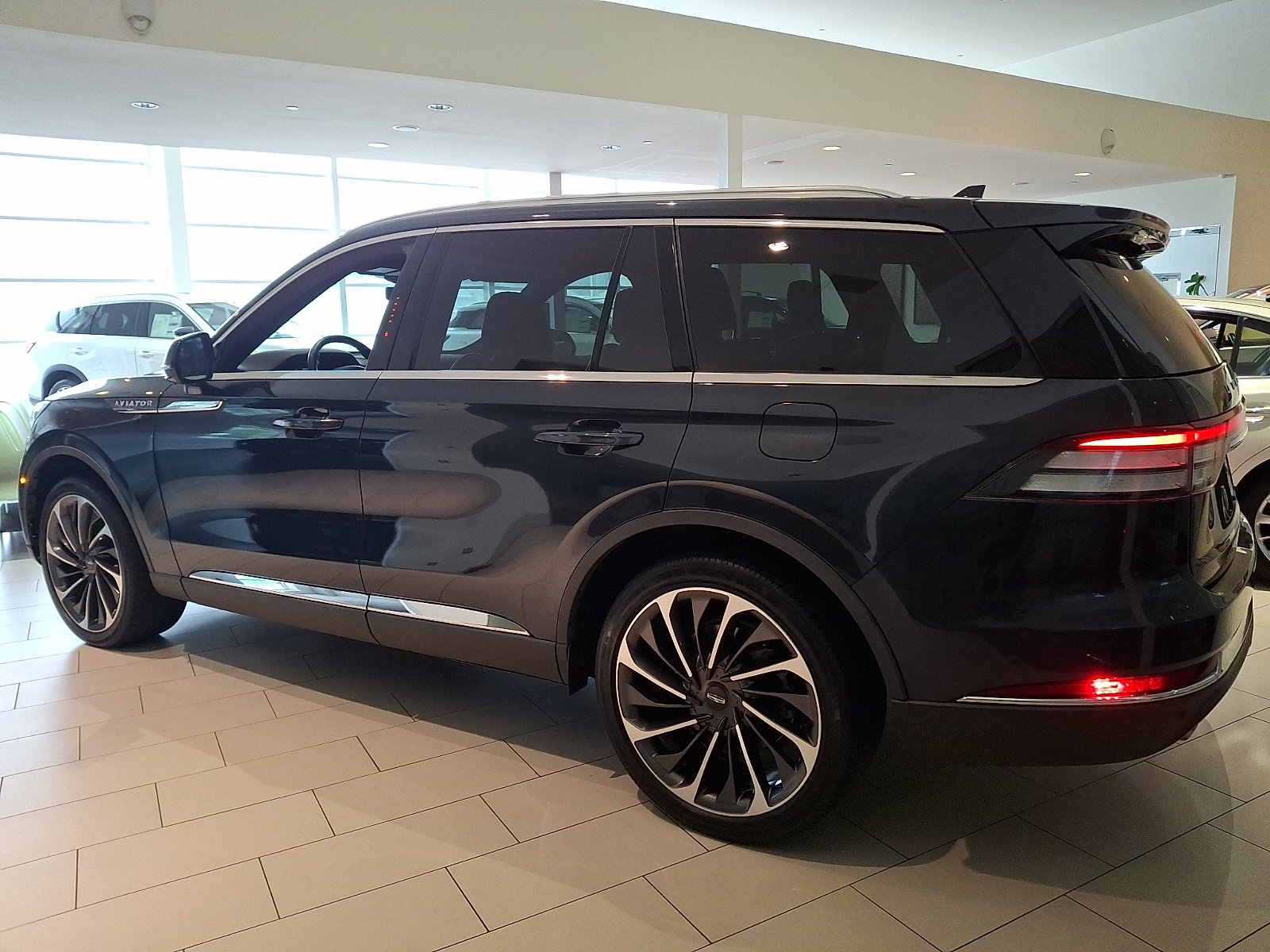 2021 Lincoln Aviator Reserve - Photo 6