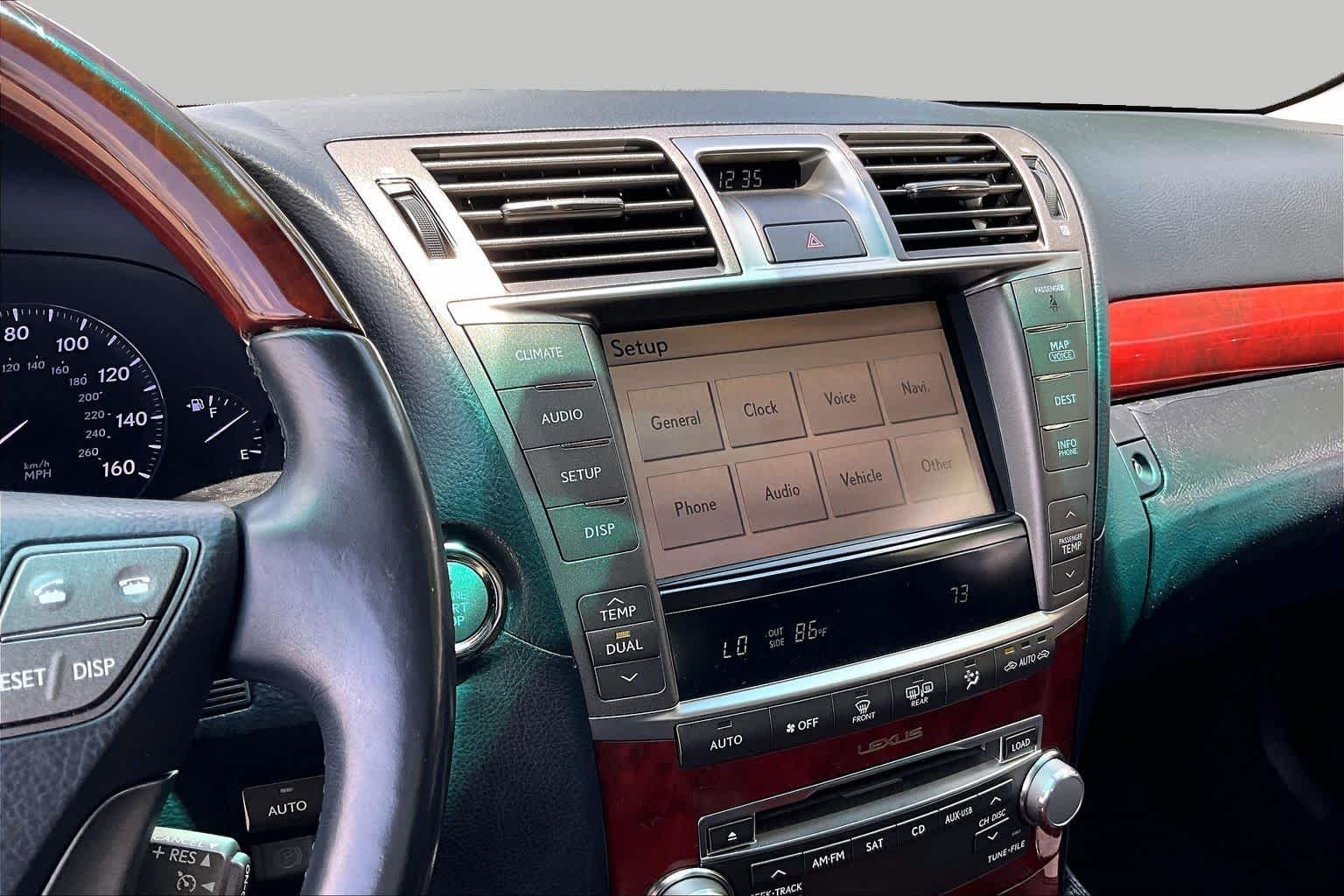 Used 2012 Starfire Pearl Lexus  image 6