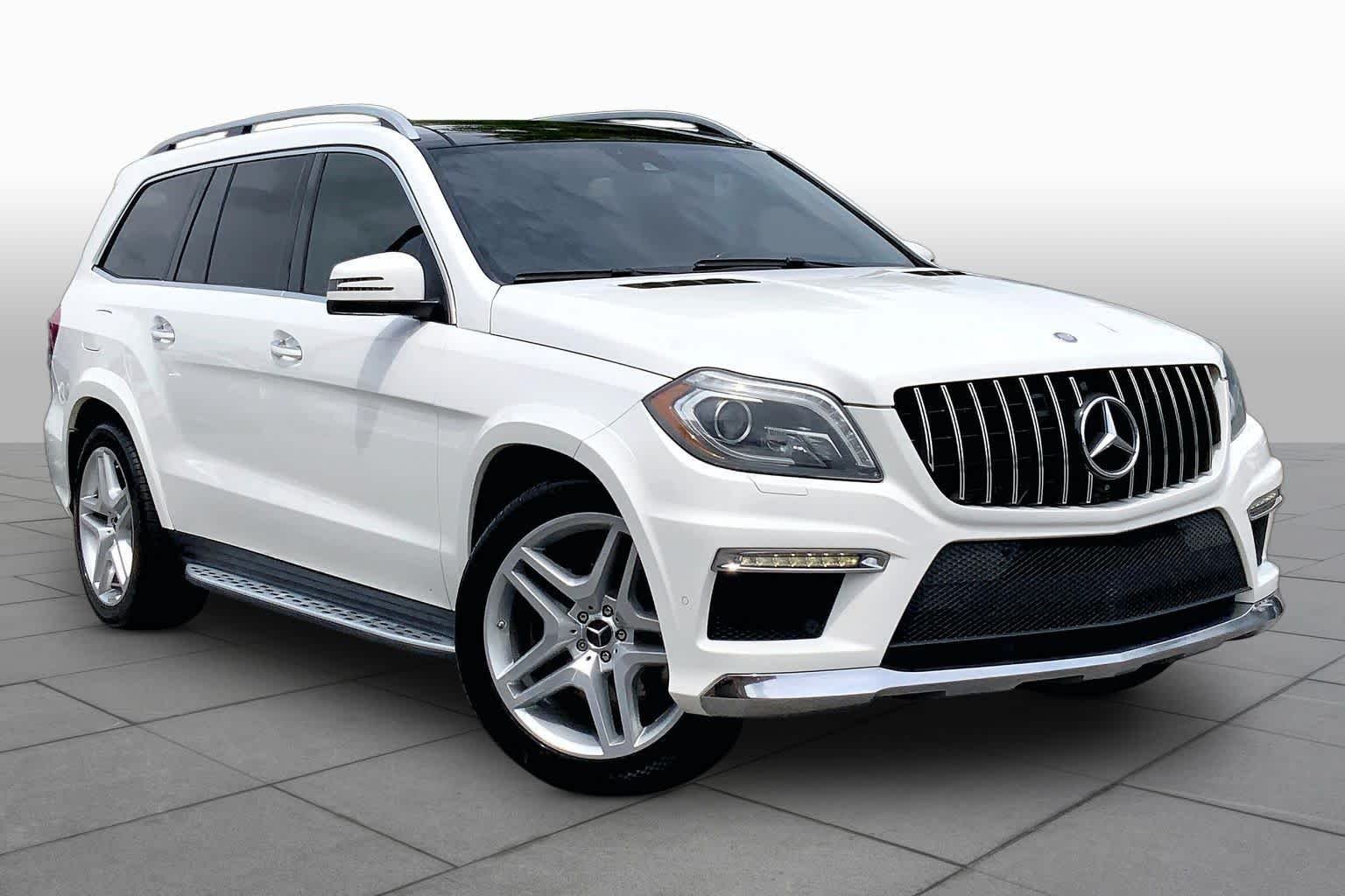 Used 2014 Polar White Mercedes-Benz GL 550 image 3