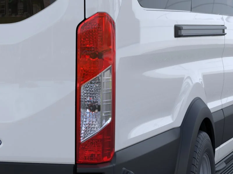 New 2026 Oxford White Ford Passenger Van XL image 21