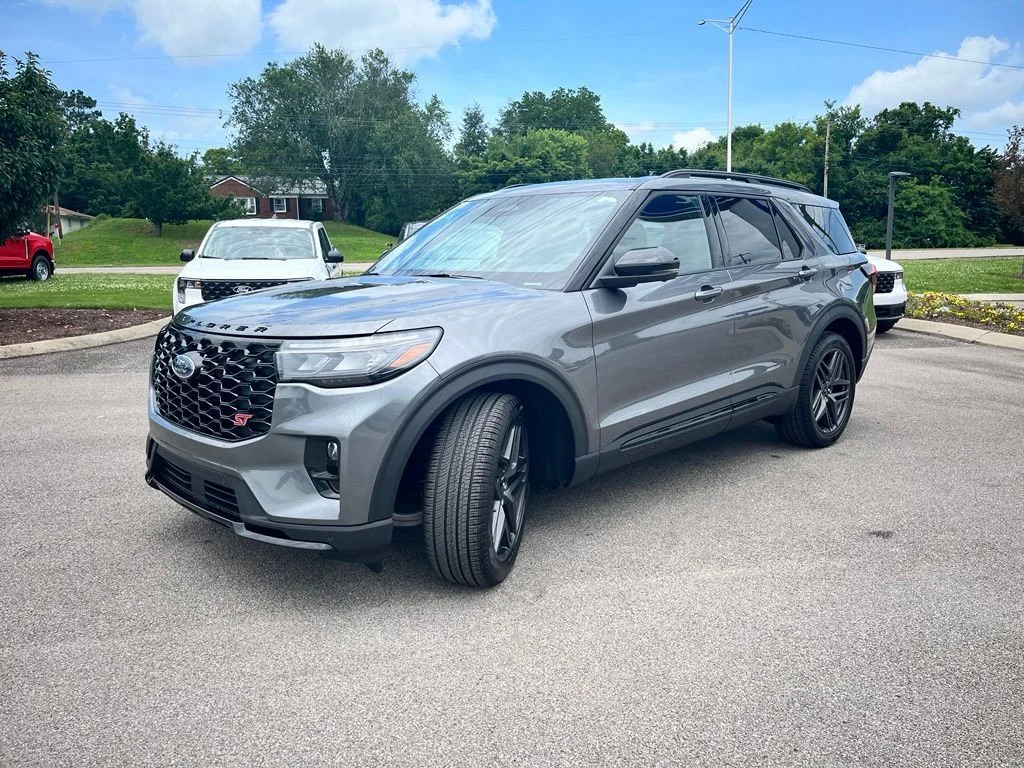 New 2026 Gray Ford ST image 3