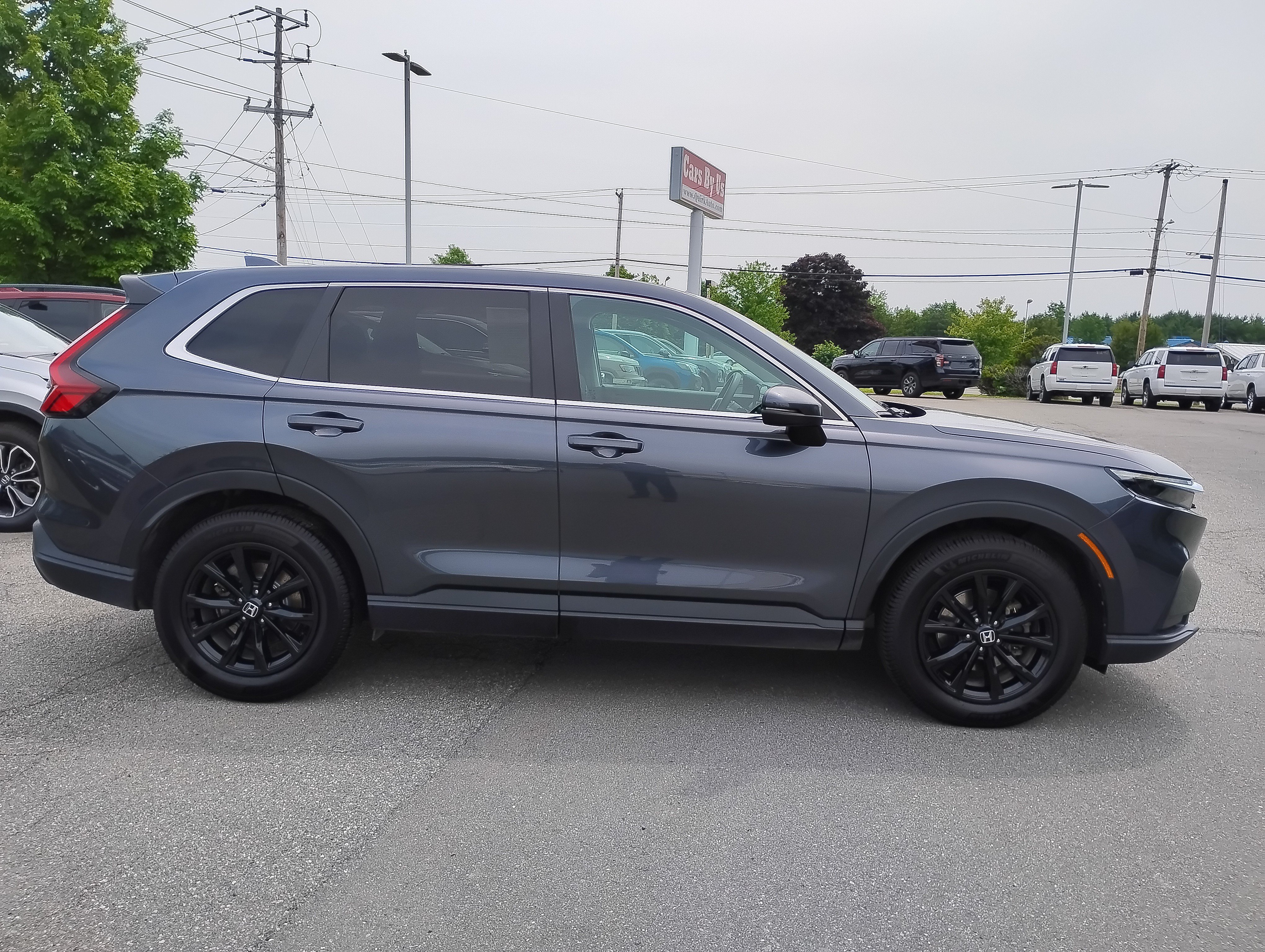 Used 2023 Gray Honda EX image 4