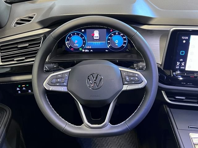 New 2026 White Volkswagen SE image 12