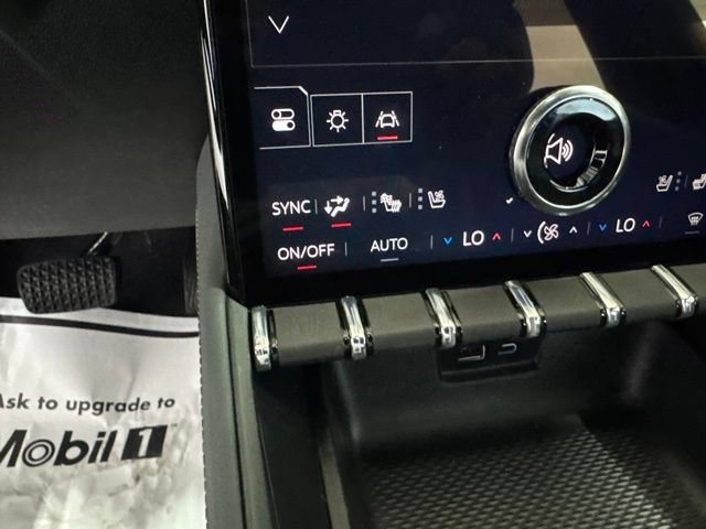 2027 GMC Terrain AT4 - Photo 20